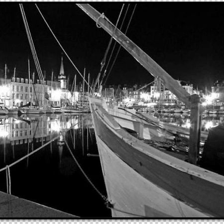Le Bellevue - Beautiful Sea View Honfleur Exterior foto